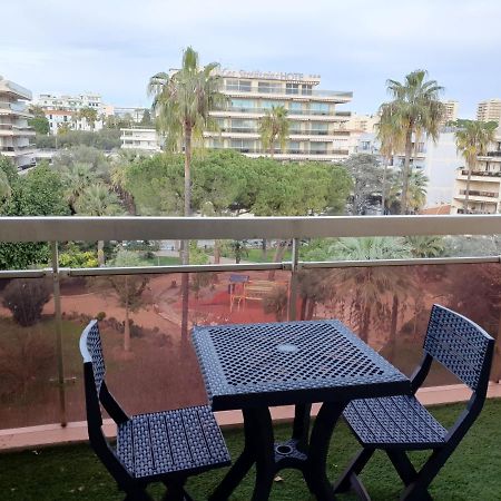 Appartement 2 Pieces Meubles A Juan Les Pins Antibes Bagian luar foto