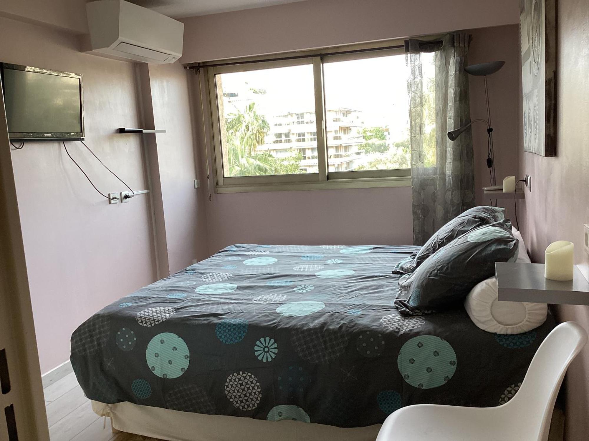 Appartement 2 Pieces Meubles A Juan Les Pins Antibes Bagian luar foto